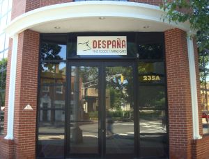 Despana market on Nassau Street (click to expand).