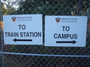 Plenty of signs...(click to expand.)