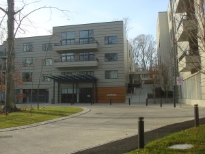 Steps to interior courtyard. (click to expand.)