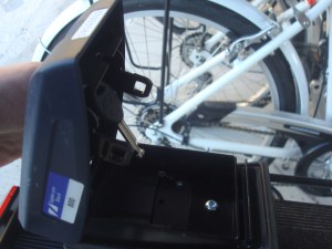 Open lockbox, showing key inside, which is on a cable so you don't put it in your pocket and forget about it. (click to expand)