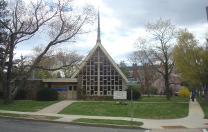 Christ's Congregation Church on Walnut Ave in Princeton. (click to expand)